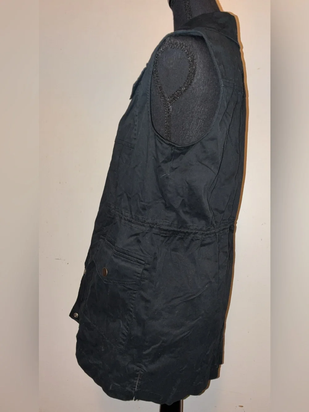 Target classic black